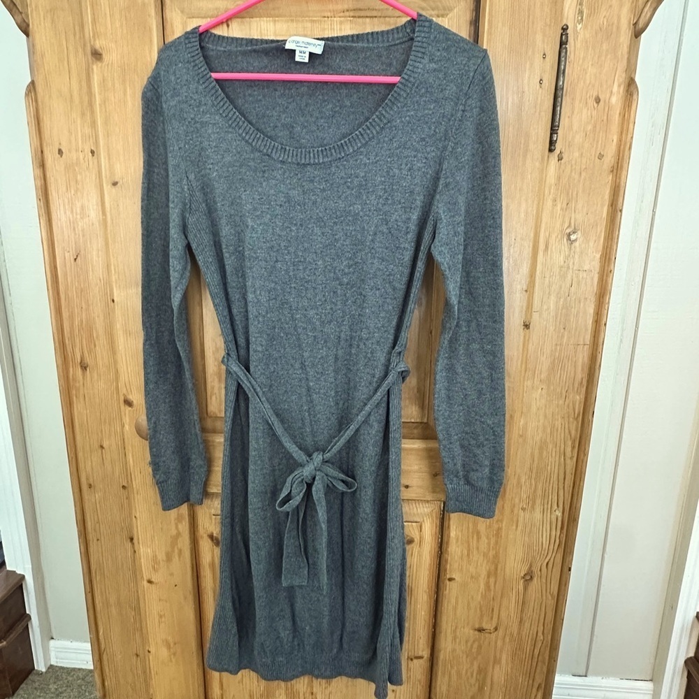 Liz Lange Maternity Dress Gray Knit With Waist Tie. Size Medium